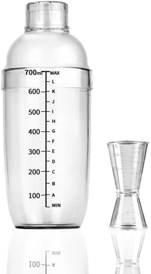 Chic Yas Cocktail Shaker